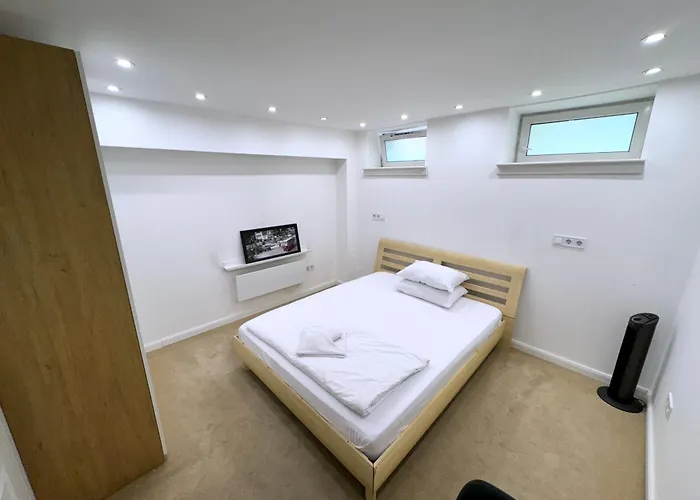 Antim Boutique Aparthotel 4*