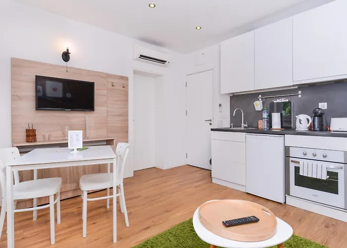 Aparthotel Antim Boutique 4*